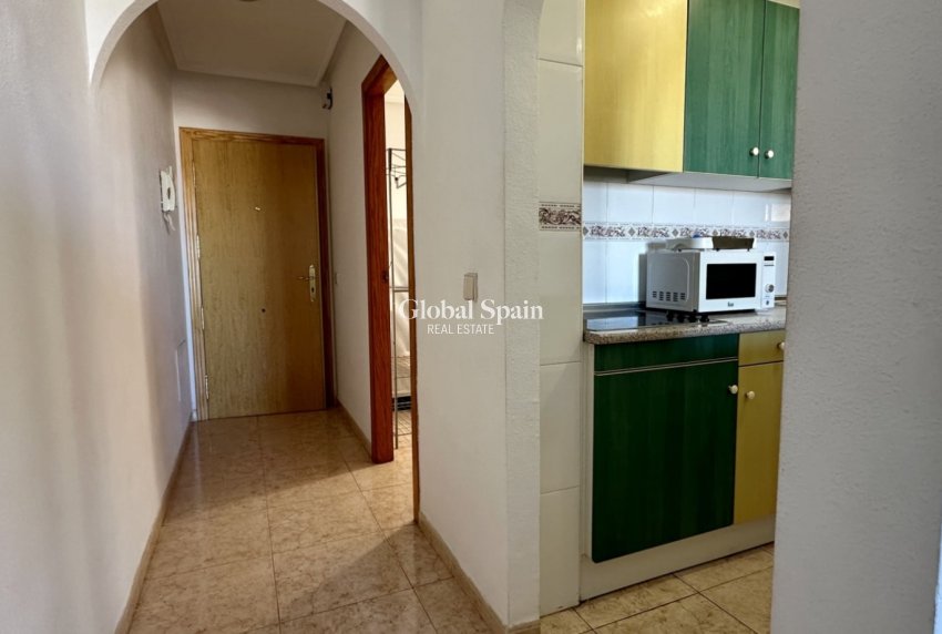 Revente - APPARTEMENT -
TORREVIEJA - Costa Blanca
