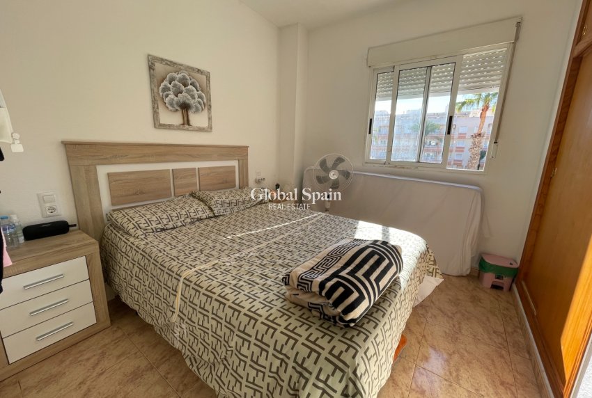 Revente - APPARTEMENT -
TORREVIEJA - Costa Blanca