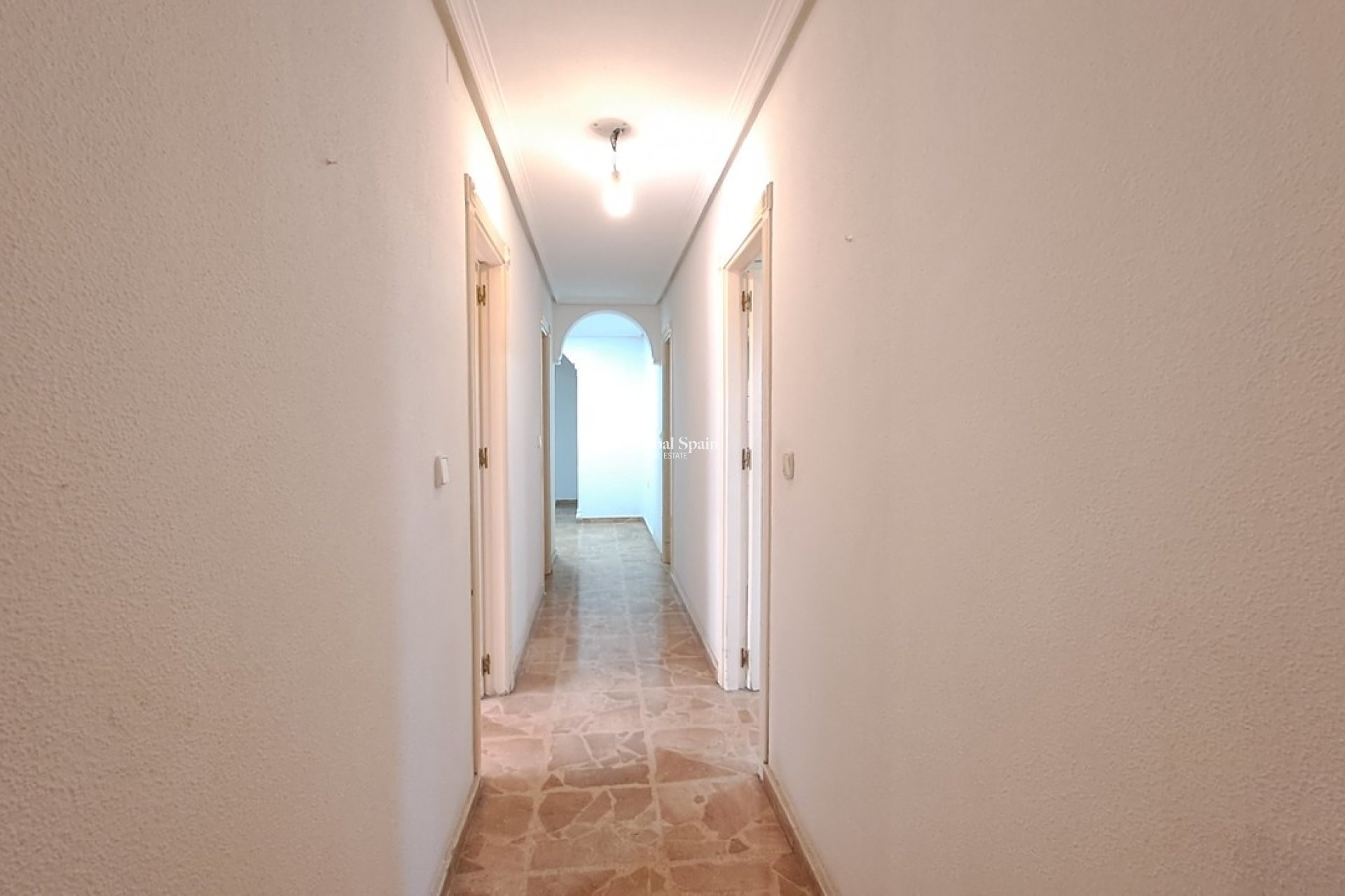 Revente - APPARTEMENT -
TORREVIEJA - Costa Blanca