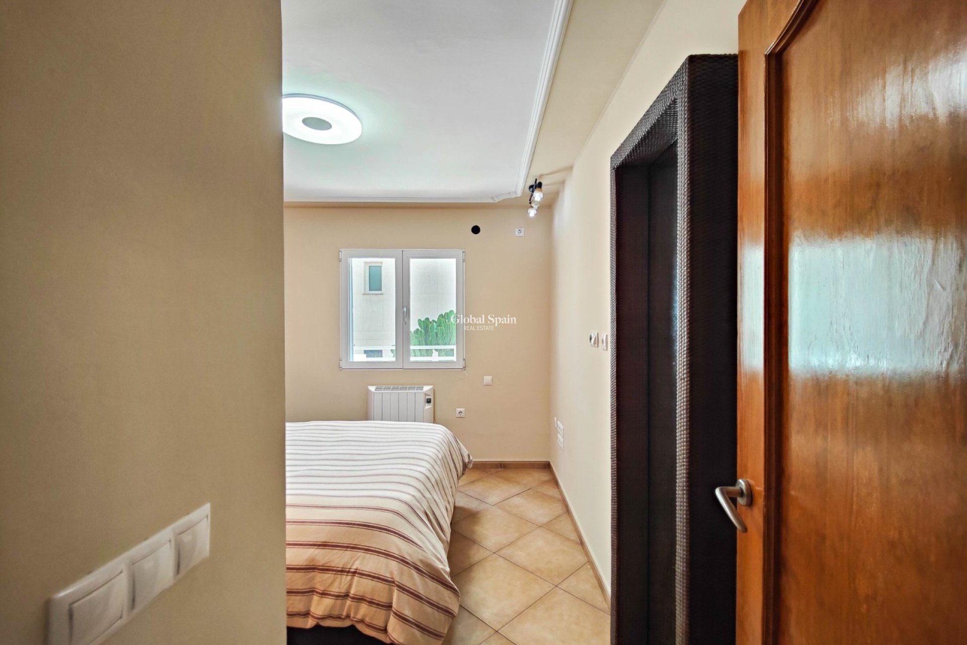 Revente - APPARTEMENT -
TORREVIEJA - Costa Blanca