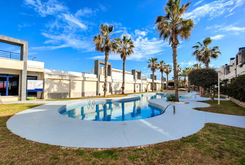 Revente - APPARTEMENT -
TORREVIEJA - Costa Blanca