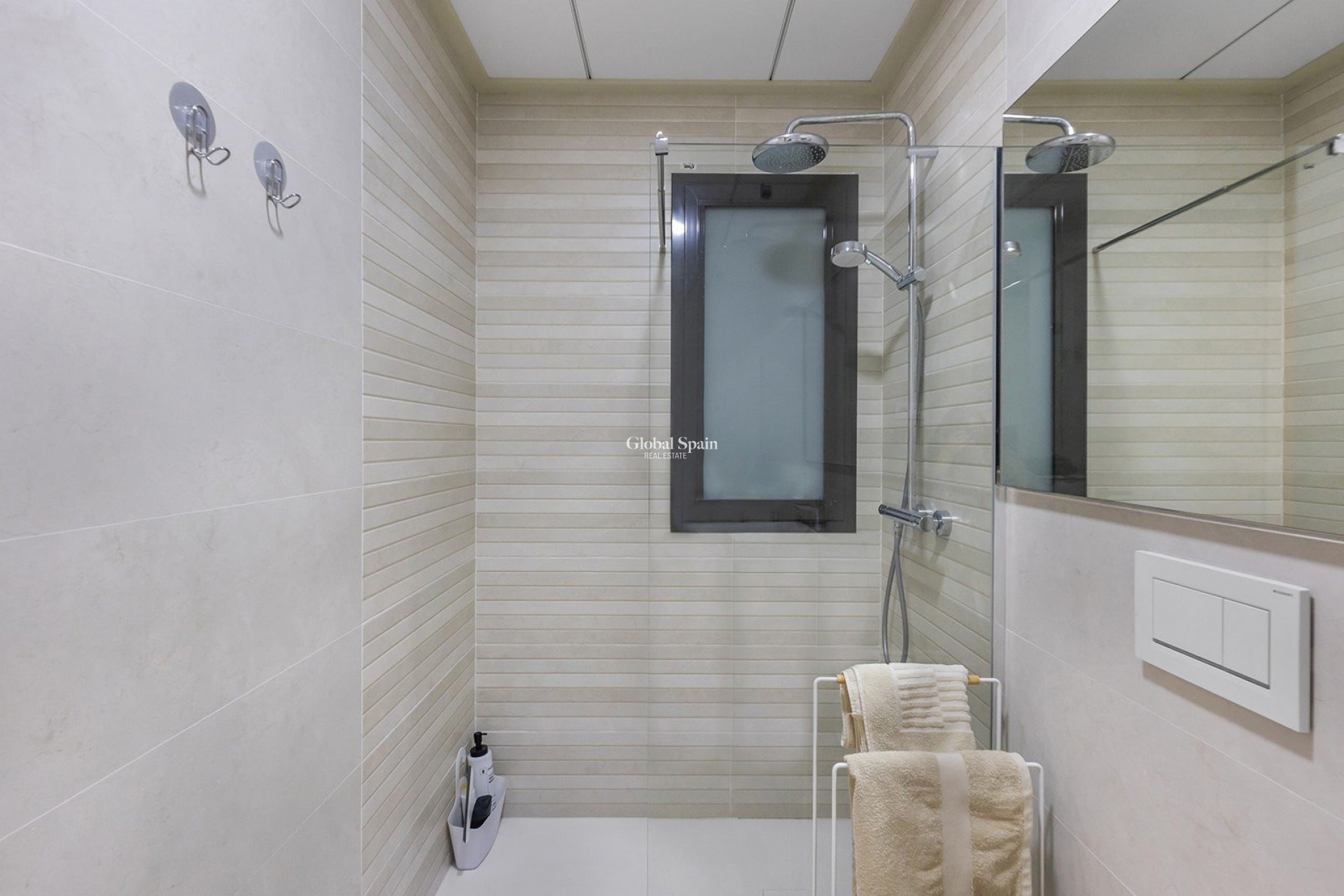 Revente - APPARTEMENT -
TORREVIEJA - Costa Blanca