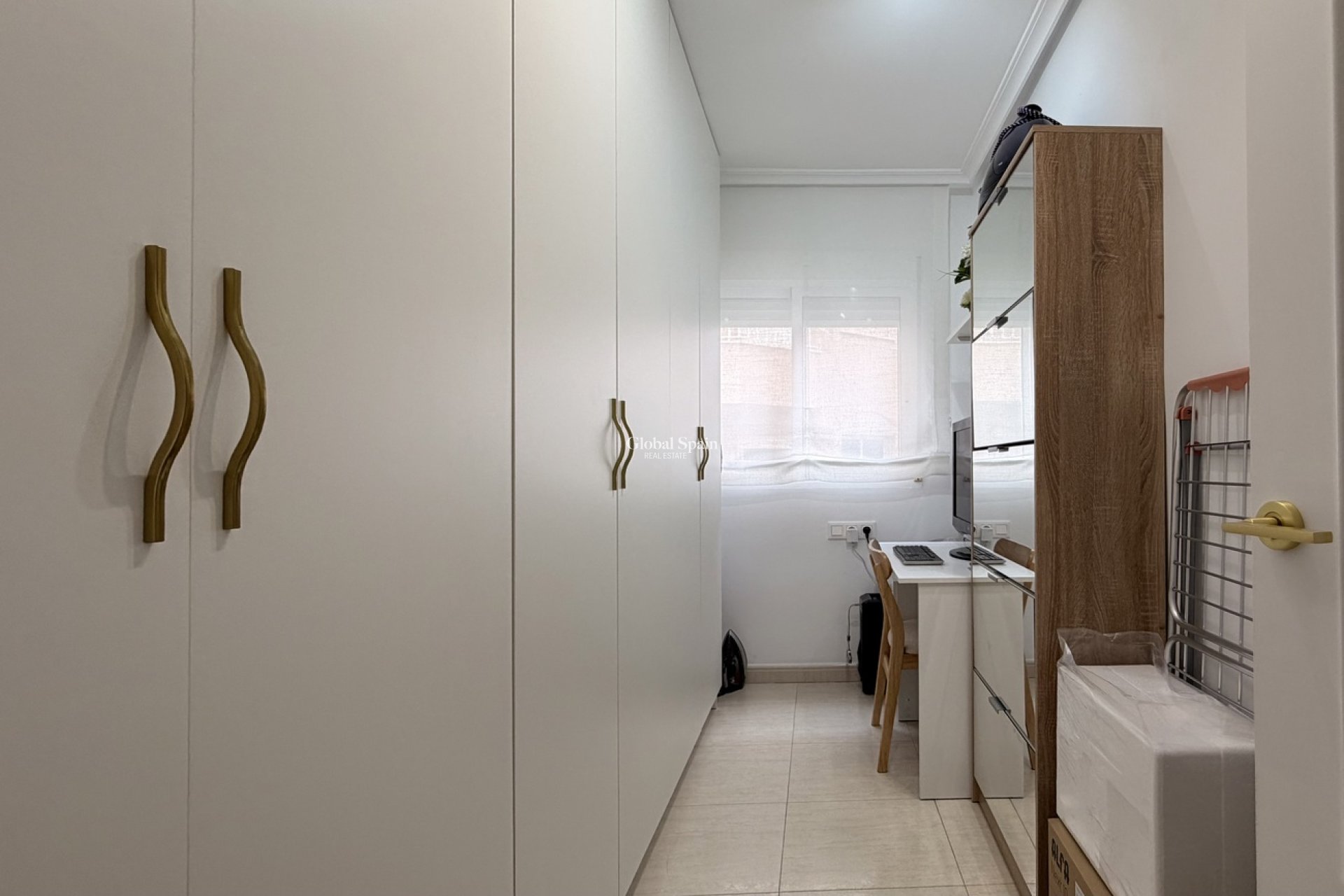 Revente - APPARTEMENT -
TORREVIEJA - Costa Blanca