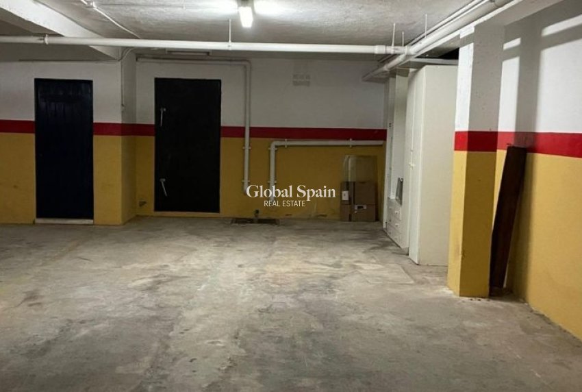 Revente - APPARTEMENT -
TORREVIEJA - Costa Blanca