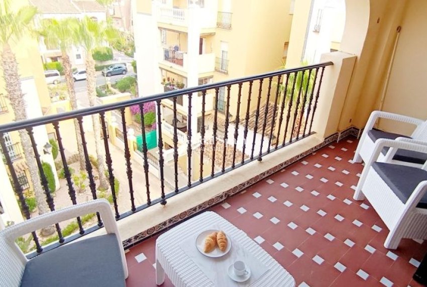 Revente - APPARTEMENT -
TORREVIEJA - Costa Blanca