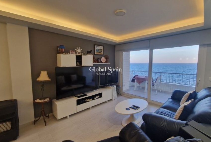 Revente - APPARTEMENT -
TORREVIEJA - Costa Blanca