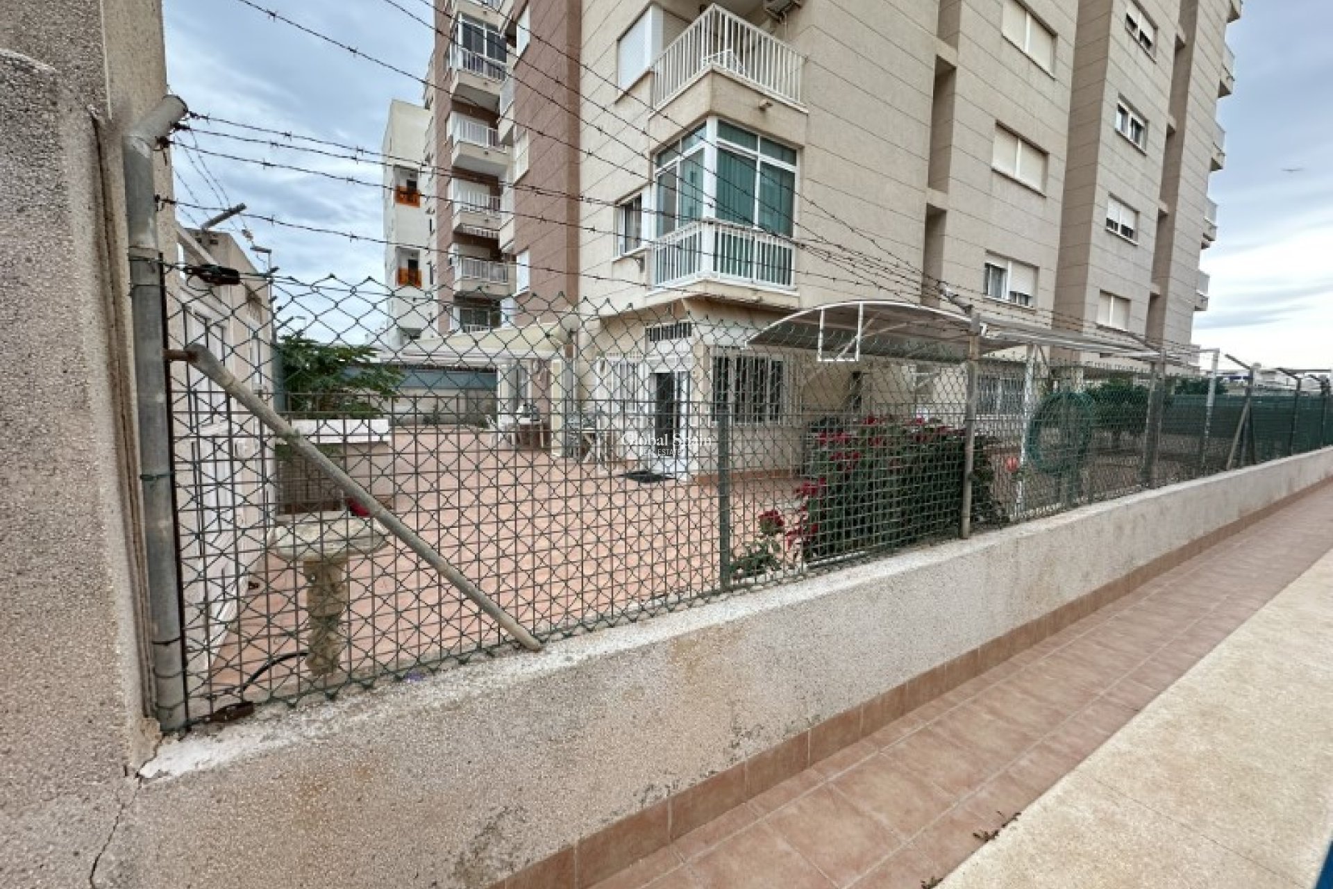 Revente - APPARTEMENT -
TORREVIEJA - Costa Blanca