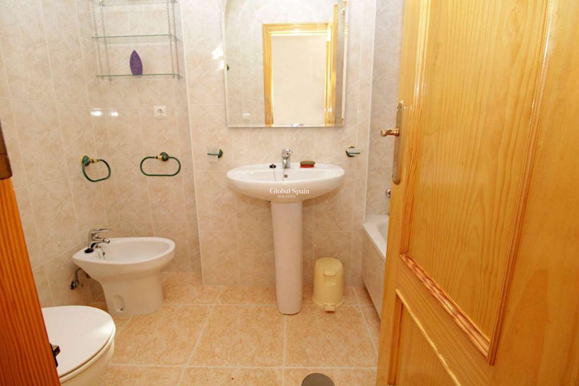 Revente - APPARTEMENT -
TORREVIEJA - Costa Blanca