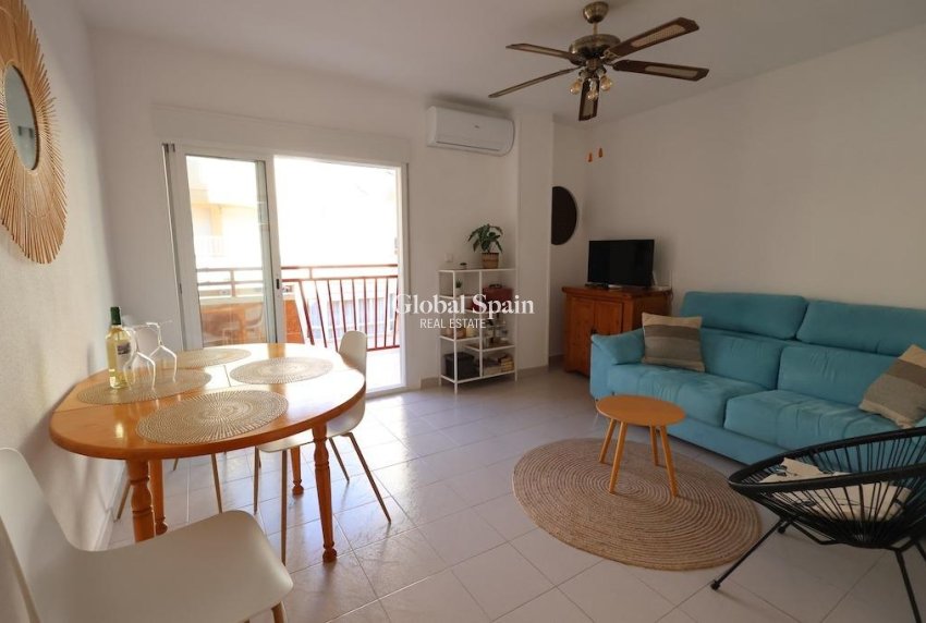 Revente - APPARTEMENT -
TORREVIEJA - Costa Blanca