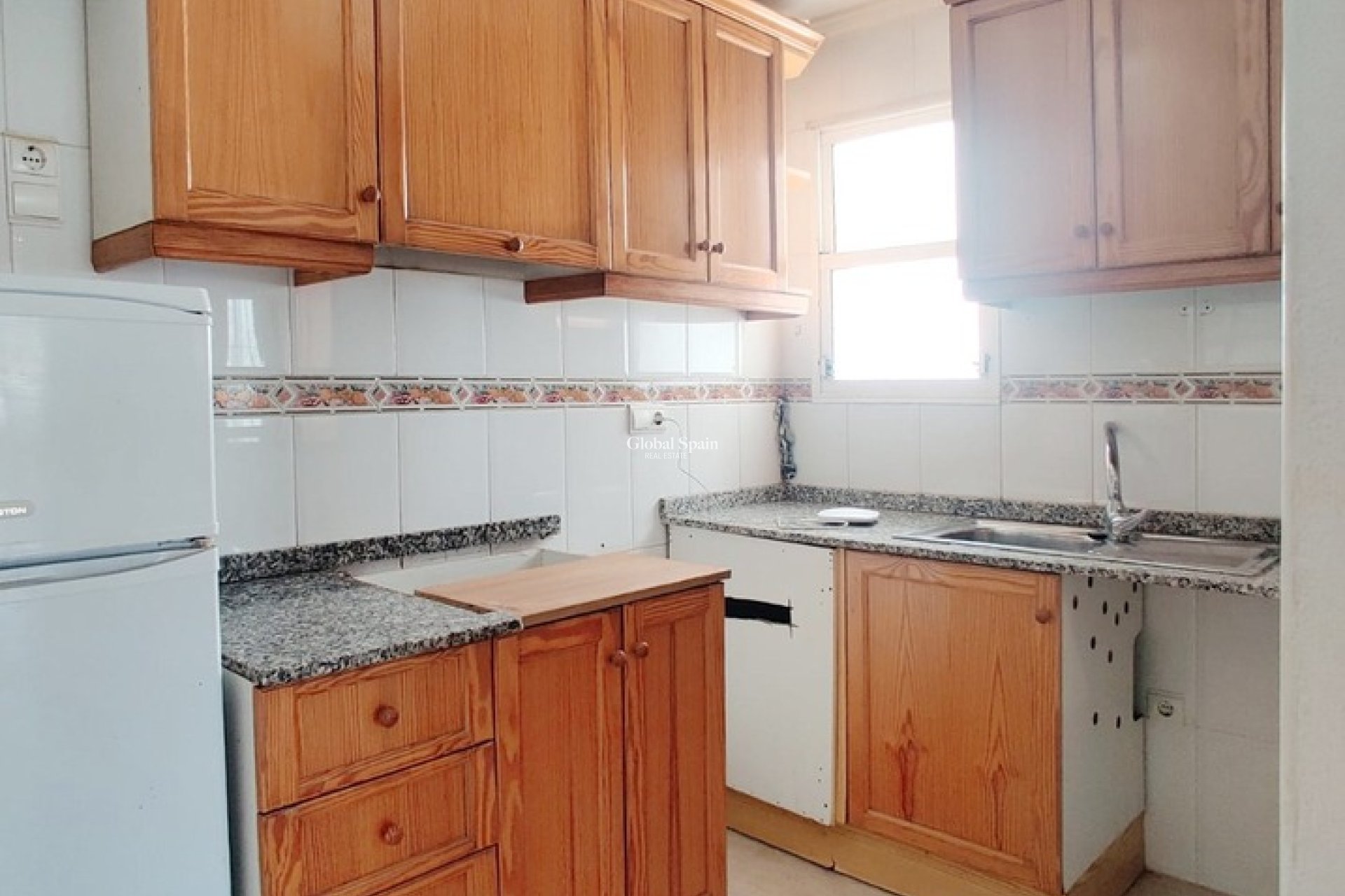 Revente - APPARTEMENT -
TORREVIEJA - Costa Blanca