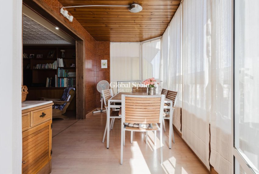 Revente - APPARTEMENT -
TORREVIEJA - Costa Blanca