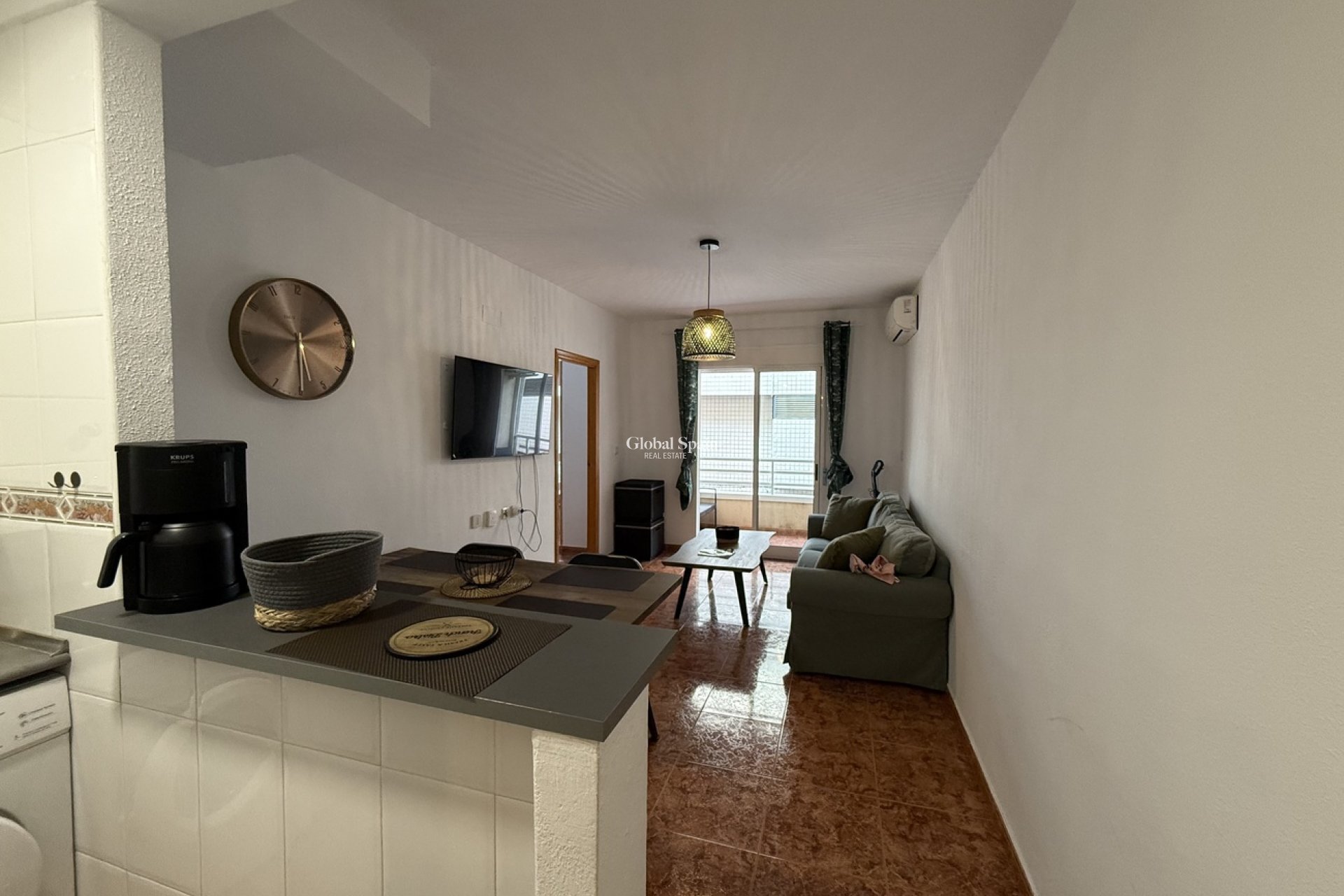 Revente - APPARTEMENT -
TORREVIEJA - Costa Blanca