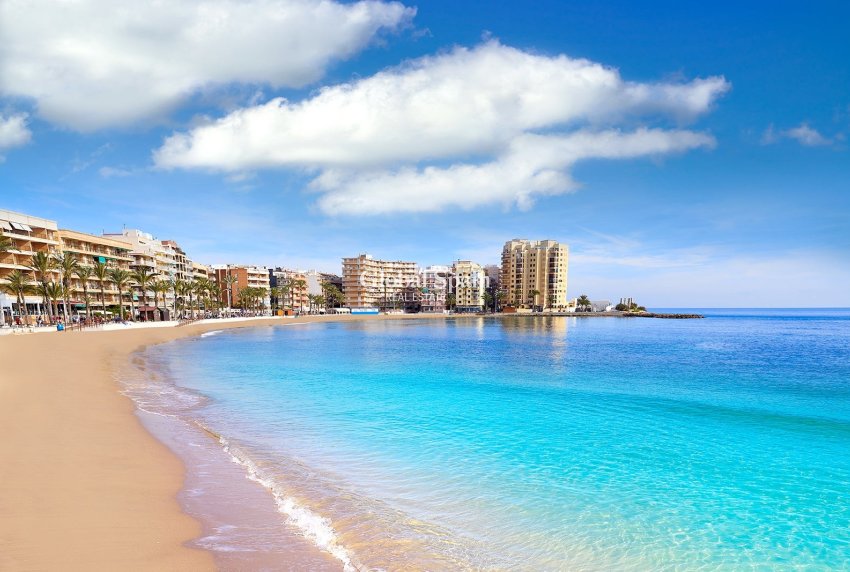 Revente - APPARTEMENT -
TORREVIEJA - Costa Blanca