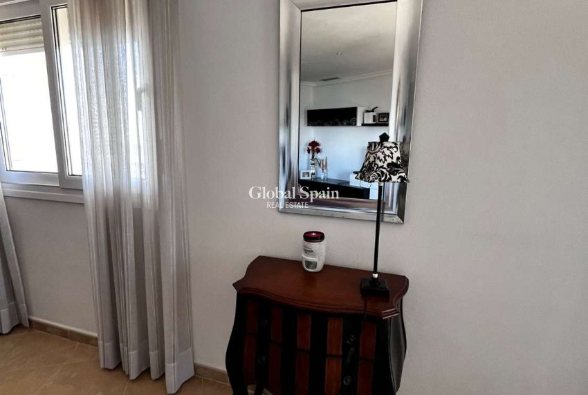Revente - APPARTEMENT -
TORREVIEJA - Costa Blanca