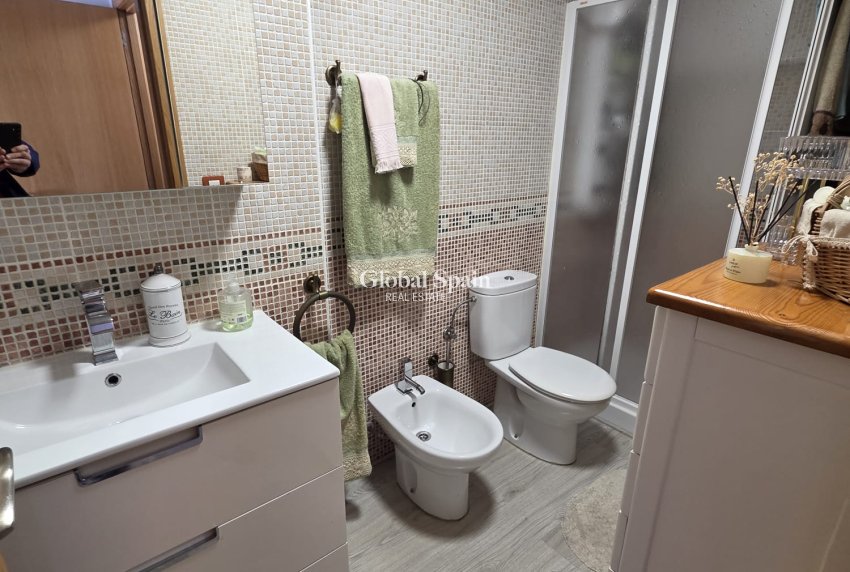 Revente - APPARTEMENT -
TORREVIEJA - Costa Blanca