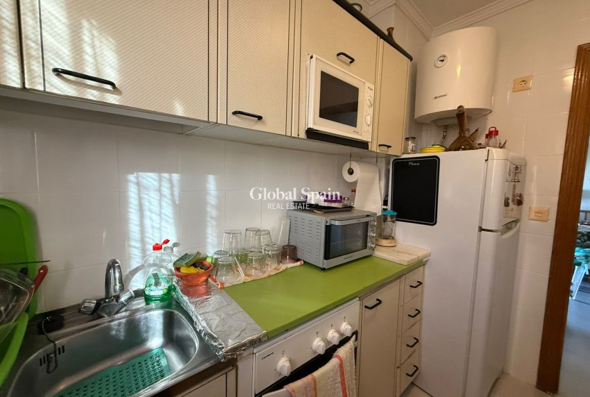 Revente - APPARTEMENT -
TORREVIEJA - Costa Blanca