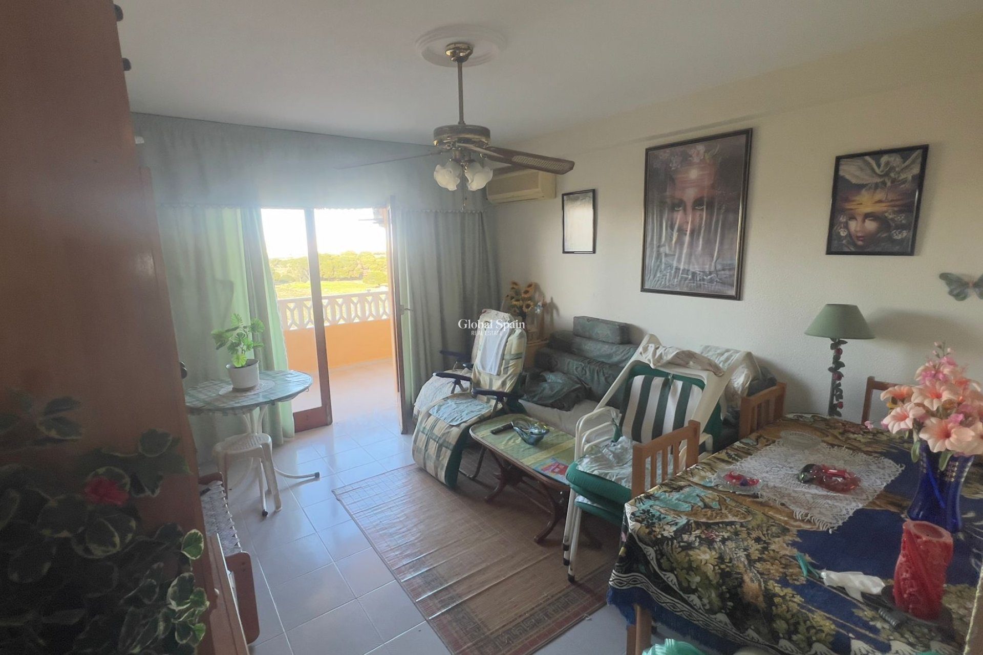 Revente - APPARTEMENT -
TORREVIEJA - Costa Blanca