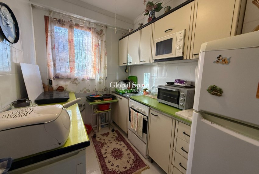 Revente - APPARTEMENT -
TORREVIEJA - Costa Blanca