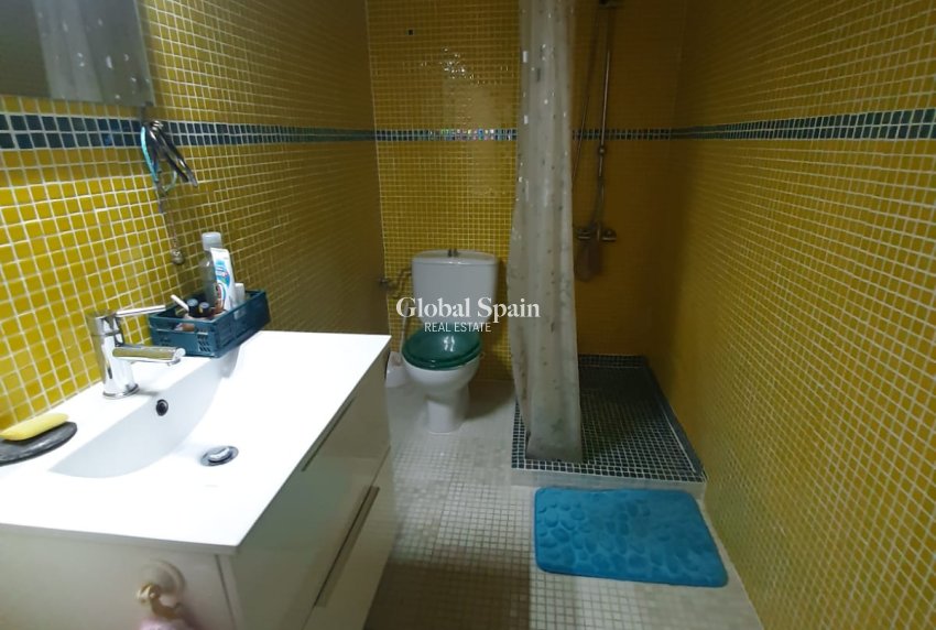 Revente - APPARTEMENT -
TORREVIEJA - Costa Blanca