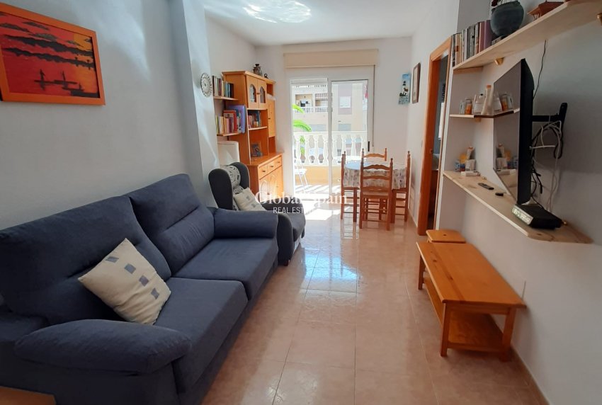 Revente - APPARTEMENT -
TORREVIEJA - Costa Blanca