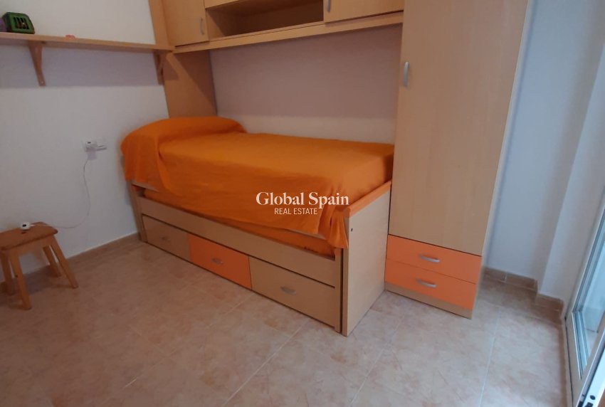 Revente - APPARTEMENT -
TORREVIEJA - Costa Blanca