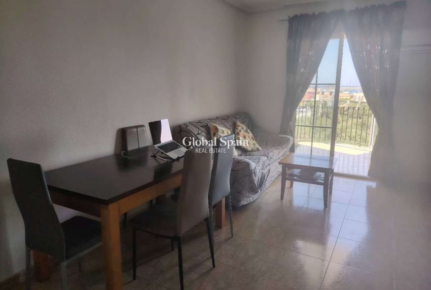Revente - APPARTEMENT -
TORREVIEJA - Costa Blanca