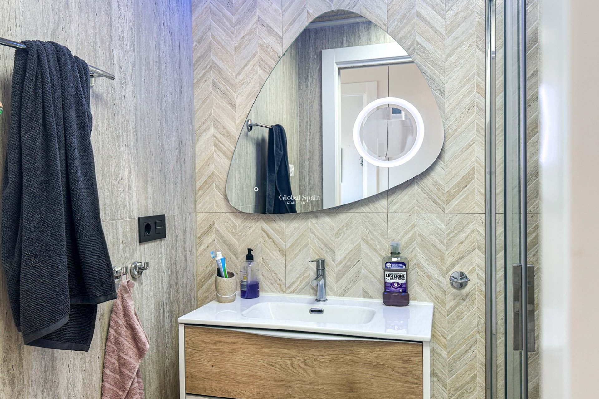 Revente - APPARTEMENT -
TORREVIEJA - Costa Blanca