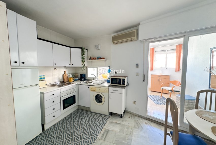 Revente - APPARTEMENT -
TORREVIEJA - Costa Blanca