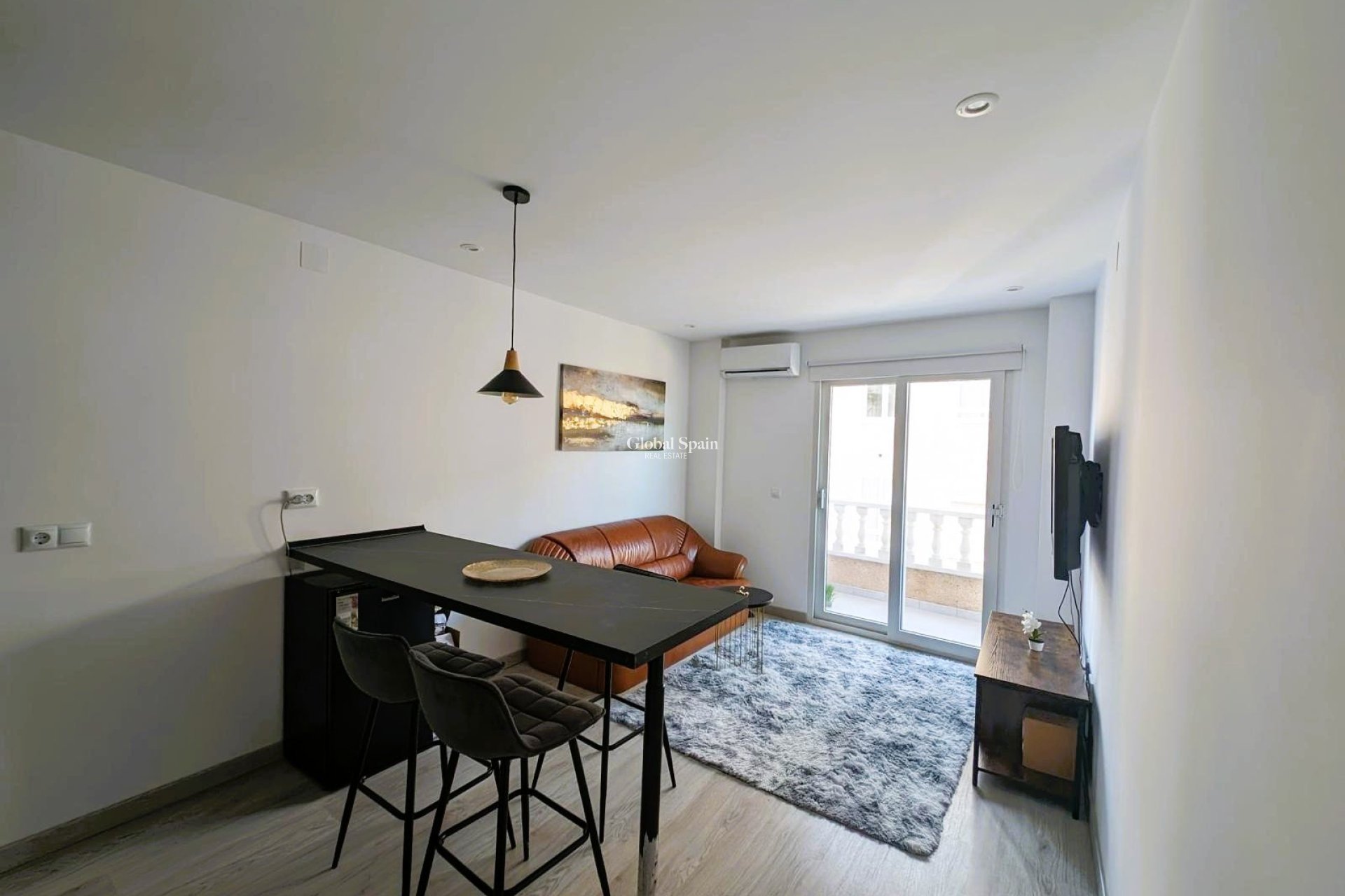Revente - APPARTEMENT -
TORREVIEJA - Costa Blanca