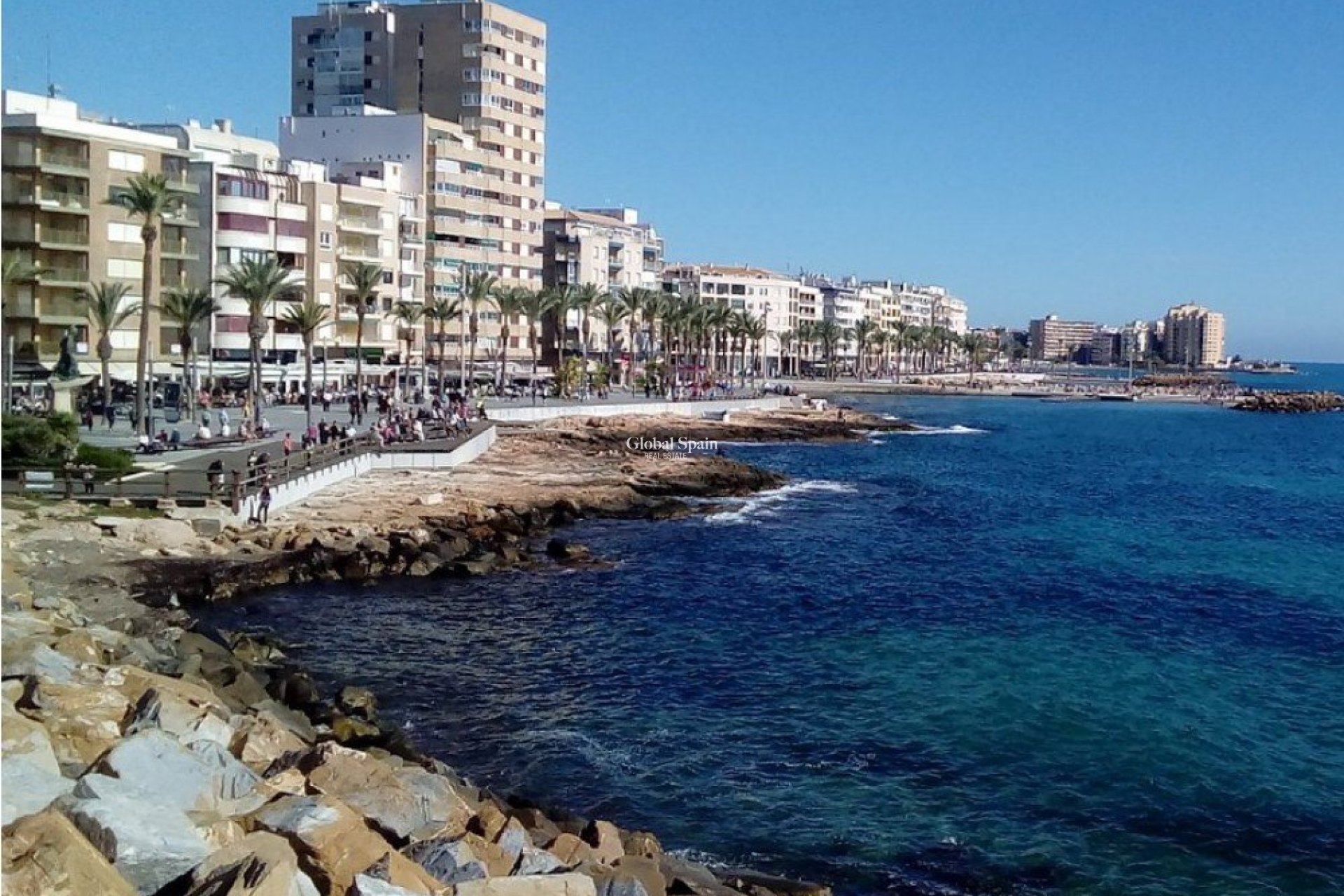 Revente - APPARTEMENT -
TORREVIEJA - Costa Blanca