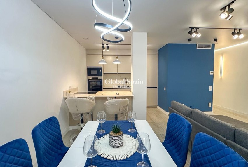 Revente - APPARTEMENT -
TORREVIEJA - Costa Blanca