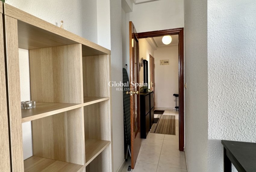 Revente - APPARTEMENT -
TORREVIEJA - Costa Blanca