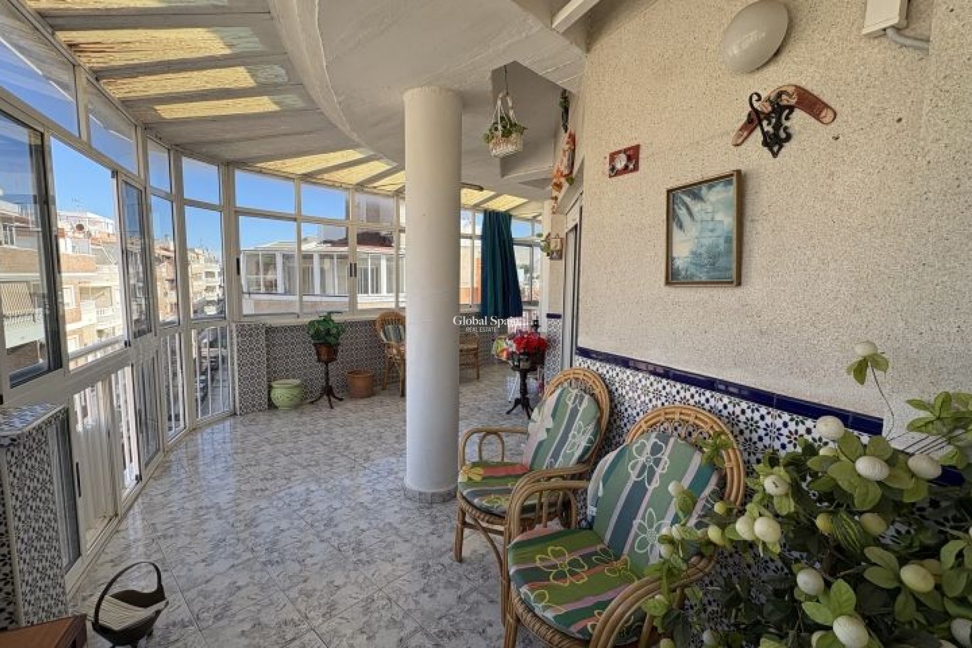 Revente - APPARTEMENT -
TORREVIEJA - Costa Blanca
