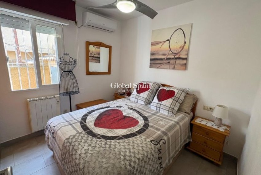 Revente - APPARTEMENT -
TORREVIEJA - Costa Blanca