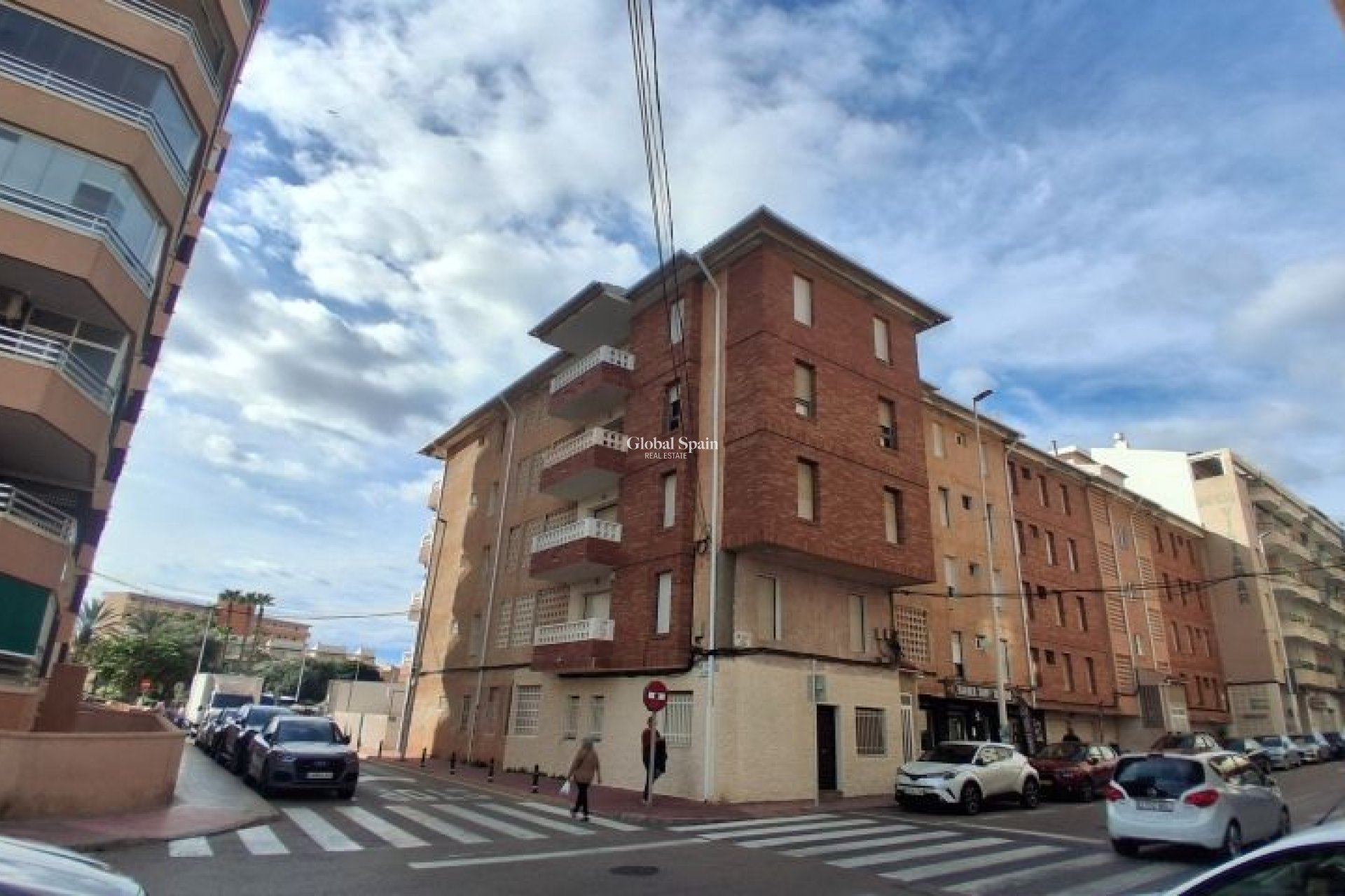 Revente - APPARTEMENT -
TORREVIEJA - Costa Blanca