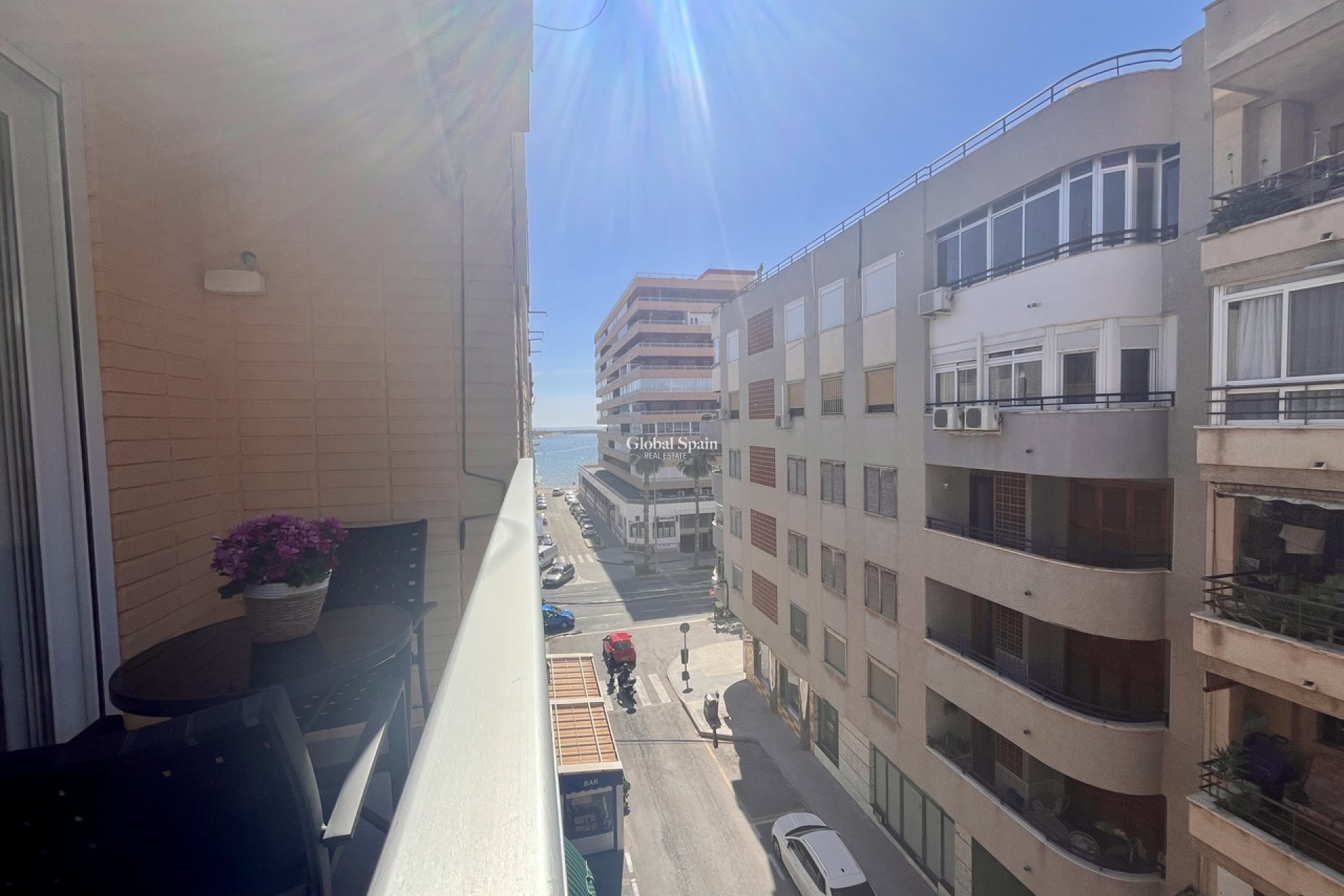 Revente - APPARTEMENT -
TORREVIEJA - Costa Blanca