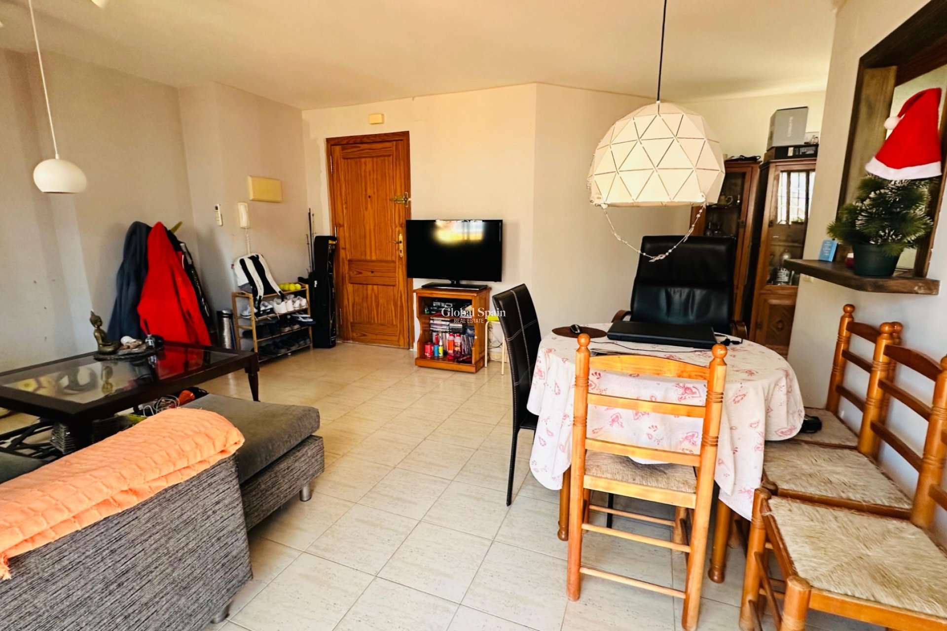 Revente - APPARTEMENT -
TORREVIEJA - Costa Blanca