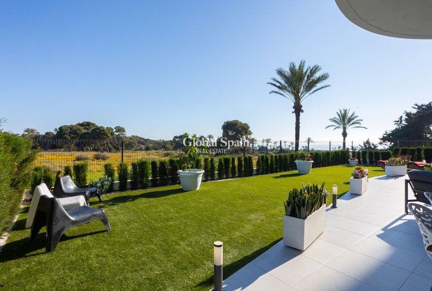 Revente - APPARTEMENT -
TORREVIEJA - Costa Blanca