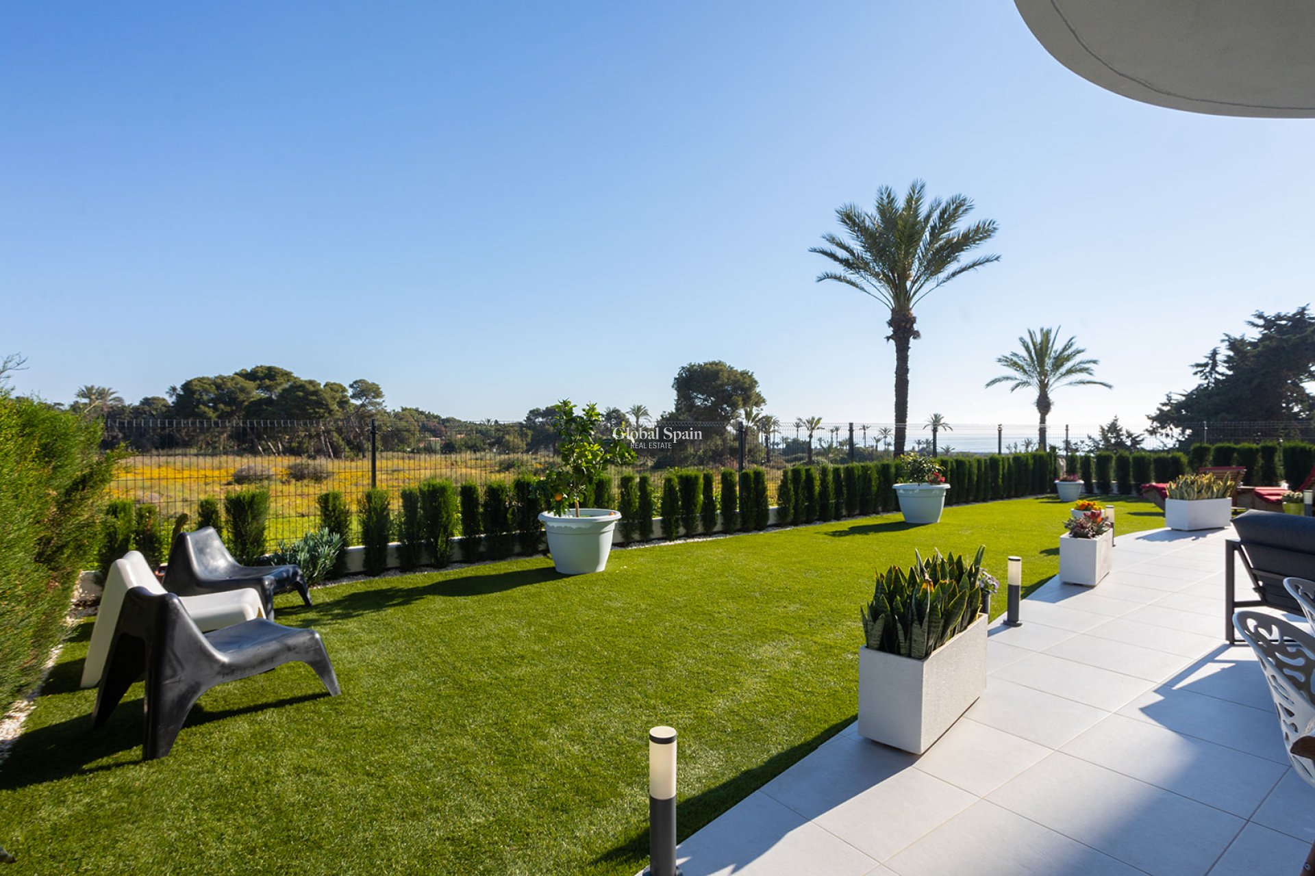 Revente - APPARTEMENT -
TORREVIEJA - Costa Blanca