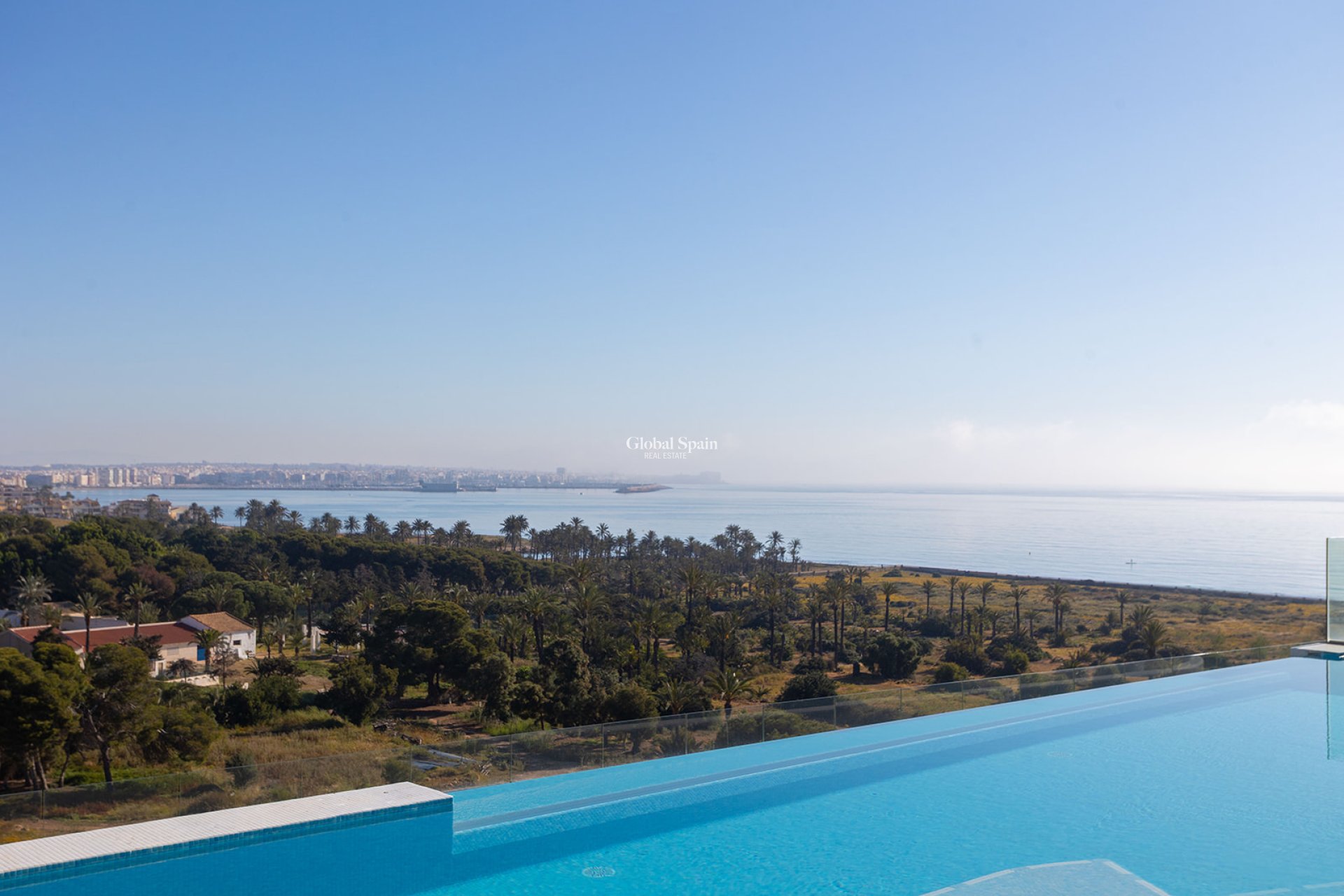 Revente - APPARTEMENT -
TORREVIEJA - Costa Blanca