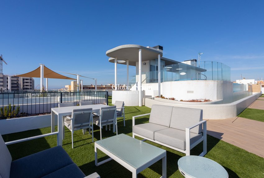 Revente - APPARTEMENT -
TORREVIEJA - Costa Blanca