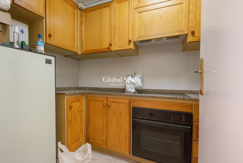 Revente - APPARTEMENT -
TORREVIEJA - Costa Blanca