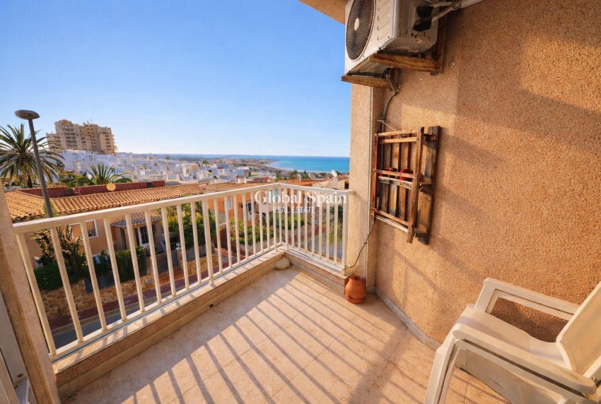 Revente - APPARTEMENT -
TORREVIEJA - Costa Blanca
