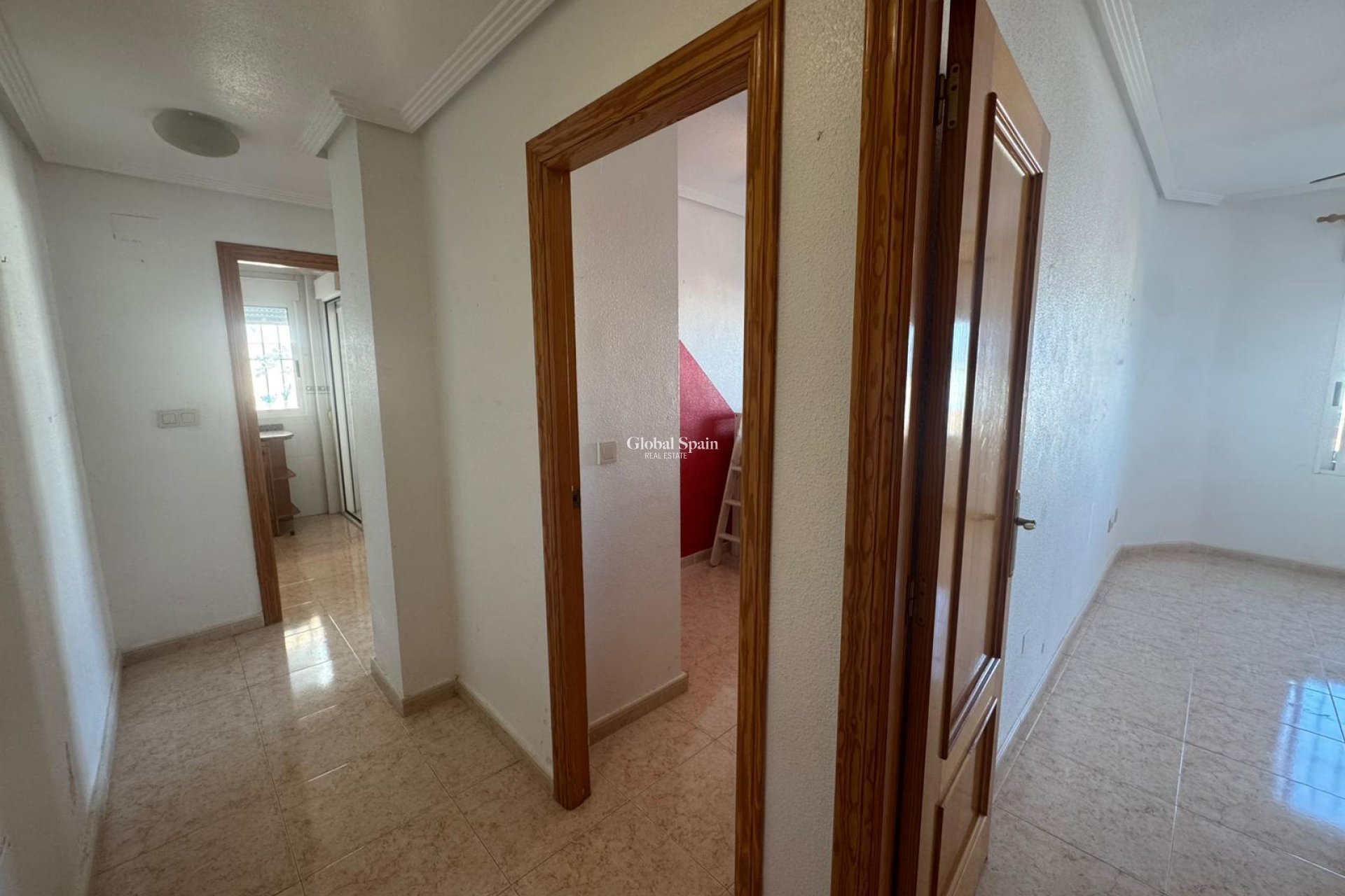 Revente - APPARTEMENT -
TORREVIEJA - Costa Blanca