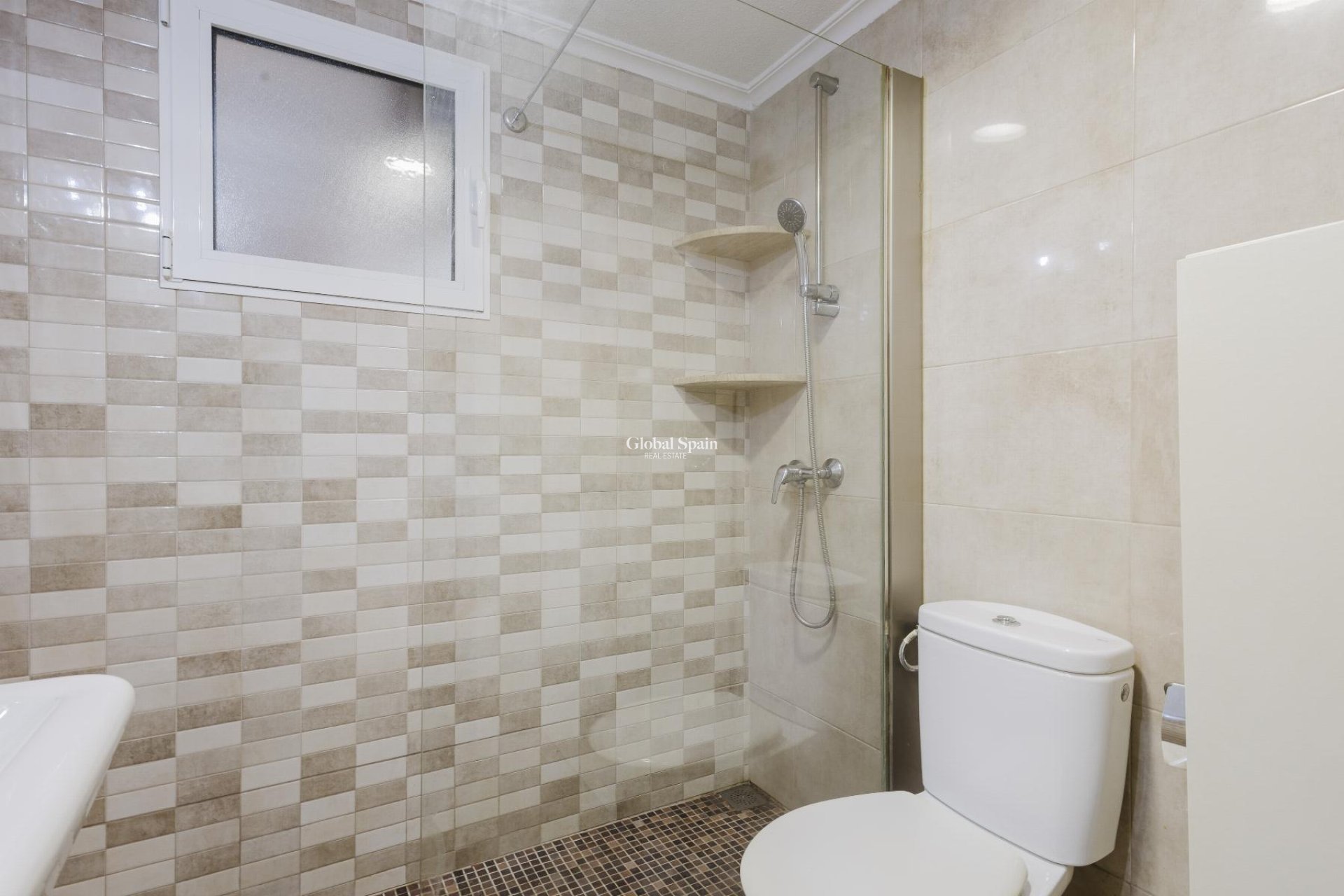 Revente - APPARTEMENT -
TORREVIEJA - Costa Blanca