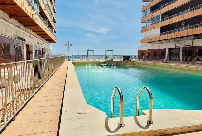 Revente - APPARTEMENT -
TORREVIEJA - Costa Blanca
