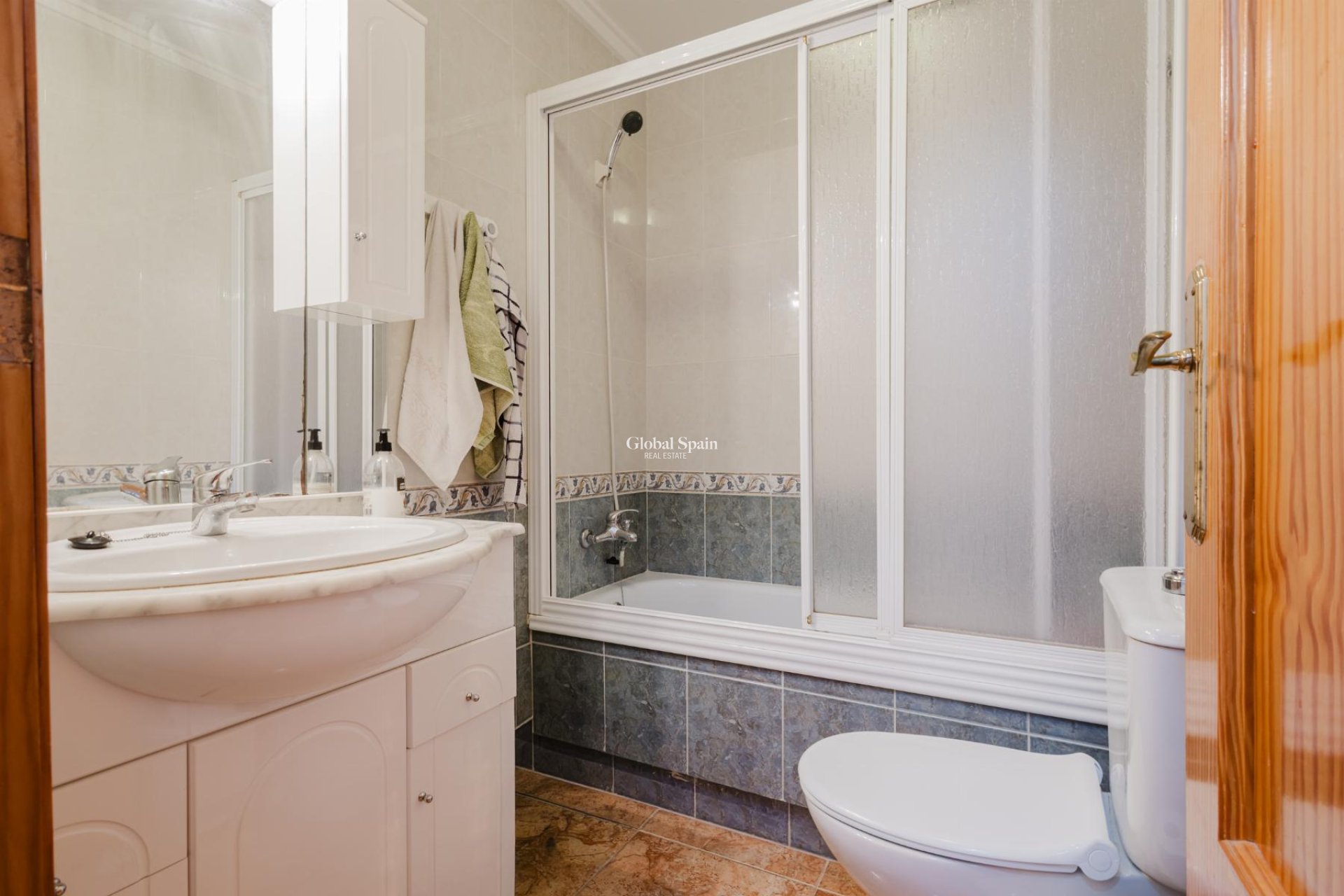 Revente - APPARTEMENT -
TORREVIEJA - Costa Blanca