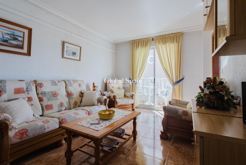 Revente - APPARTEMENT -
TORREVIEJA - Costa Blanca