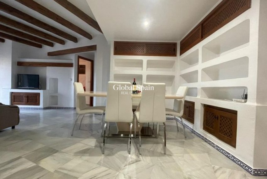 Revente - APPARTEMENT -
TORREVIEJA - Costa Blanca