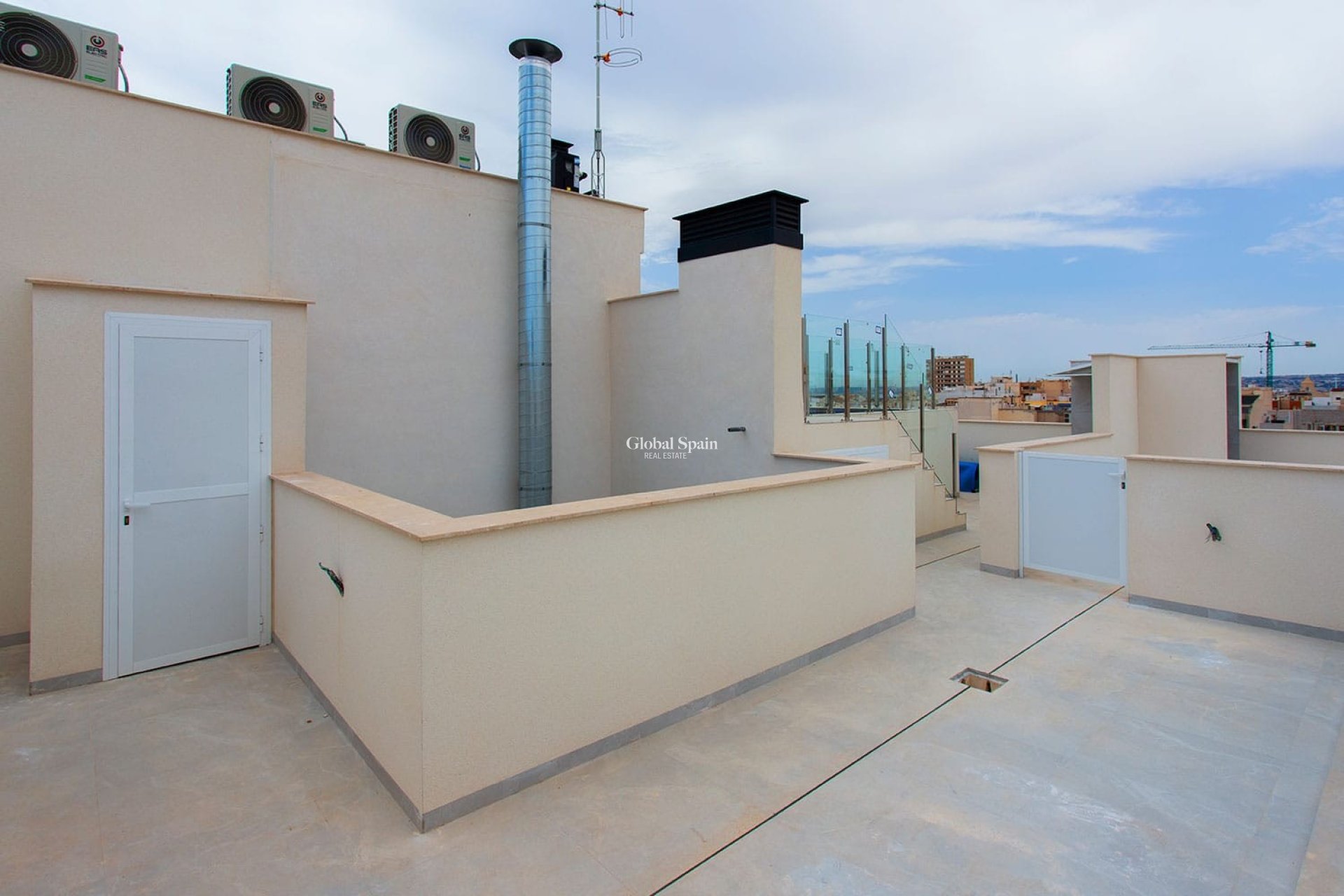 Revente - APPARTEMENT -
TORREVIEJA - Costa Blanca